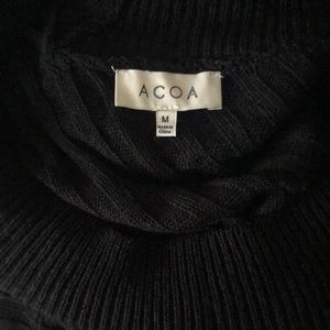 ACOA Off the shoulder sweater